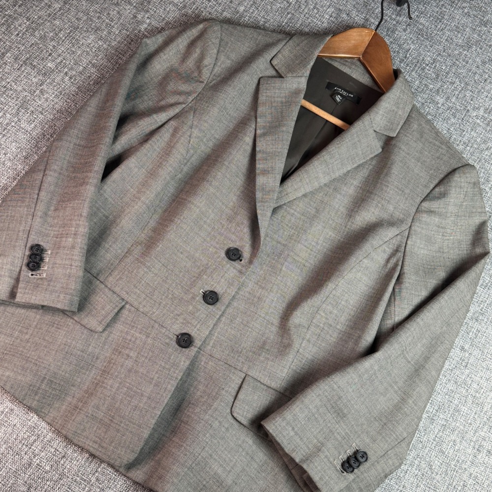 Womens Ann Taylor Blazer | Size 14 | Gray Peplum Back 4-Functional Button Sleeve